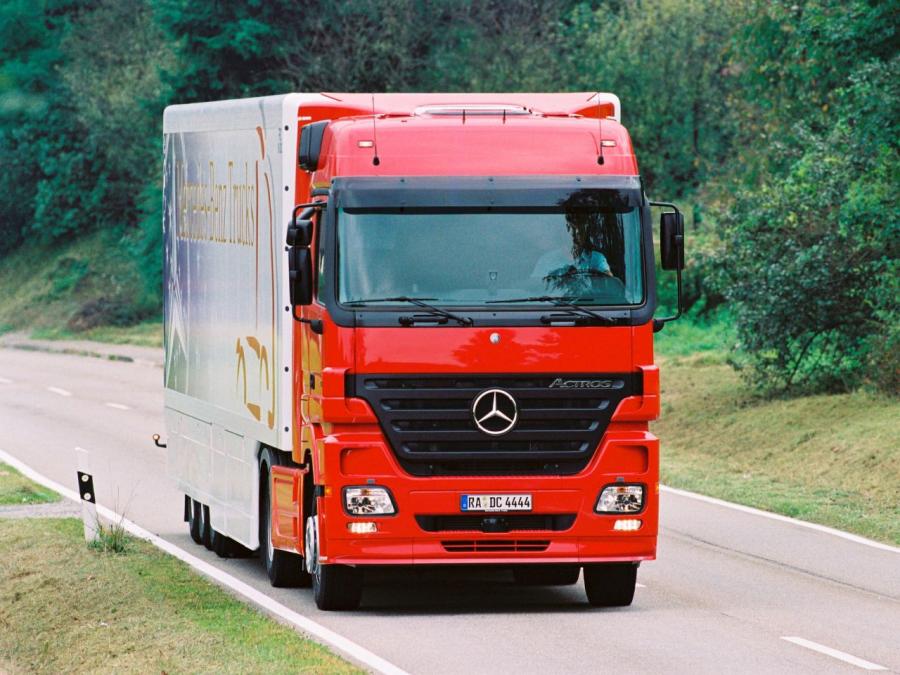  Mercedes-Benz Actros 1844 2002 года  (фото 14 из 15)